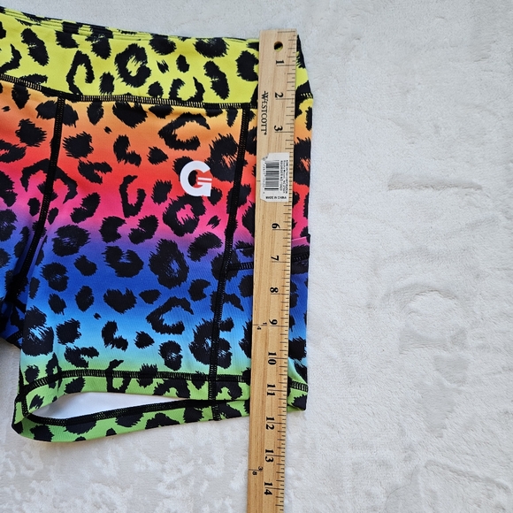 GRRRL Clothing Cheetah Print Rainbow Next Level Pocket Shorts Kortney/Heather - Picture 4 of 6